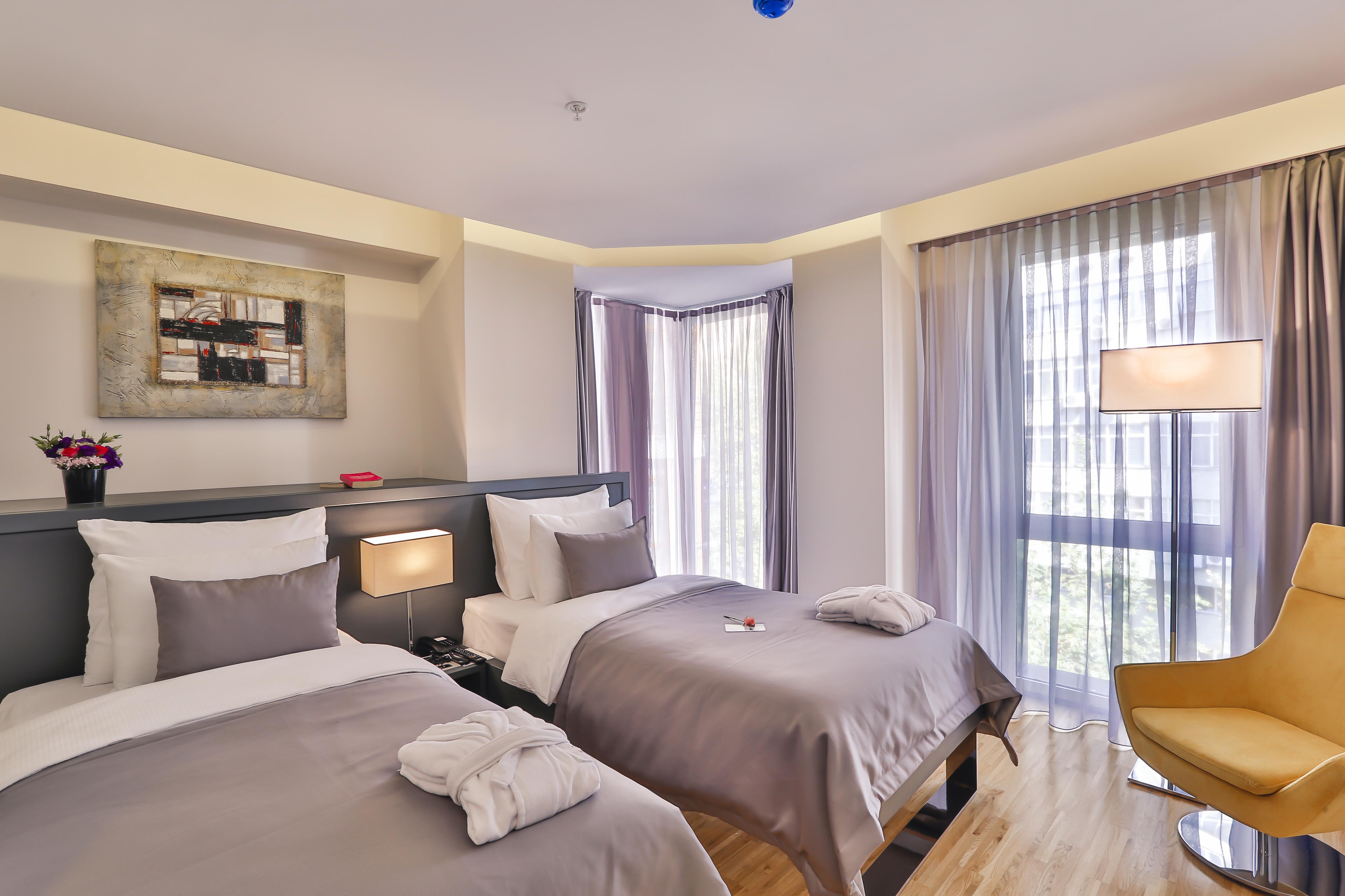 บิสสิเนส ไลฟ์ บูทิก โฮเต็ล Hotel อิสตันบูล ภายนอก รูปภาพ